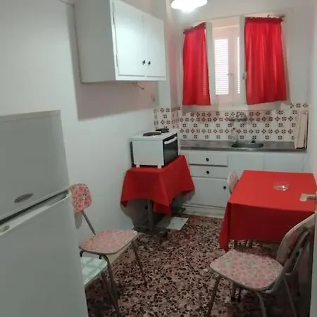 Frinda, Next To The Sea Apartamento